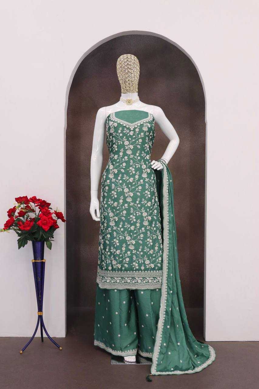 Chinon Embroidery Suit