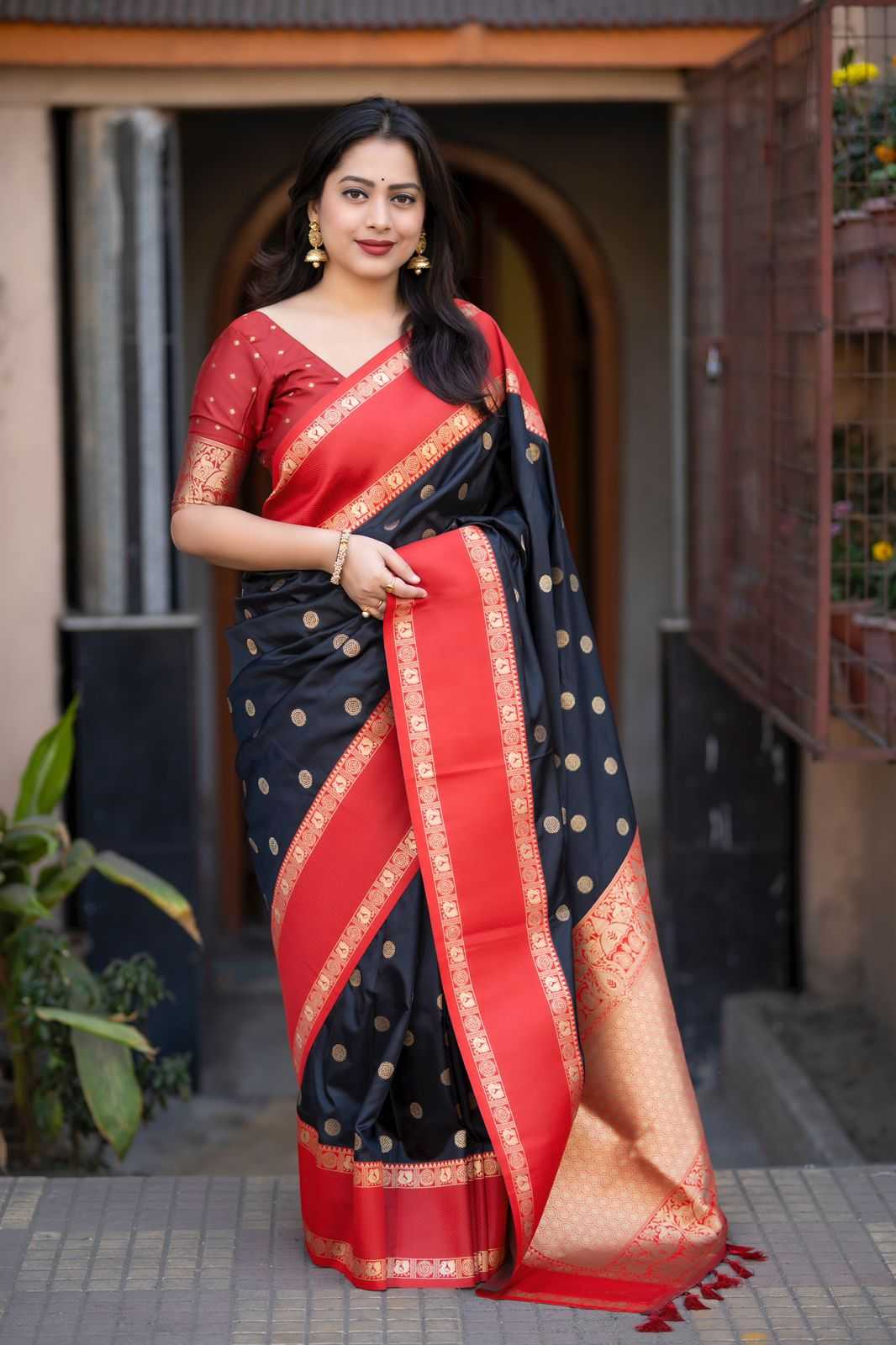 Butta Saree