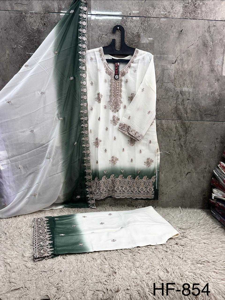 Galaxy Simmer Pakistani Suit
