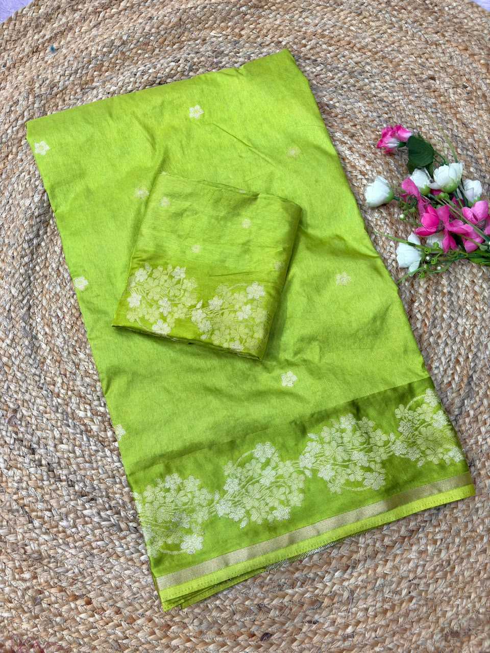 Aaradhya Dola Silk Saree