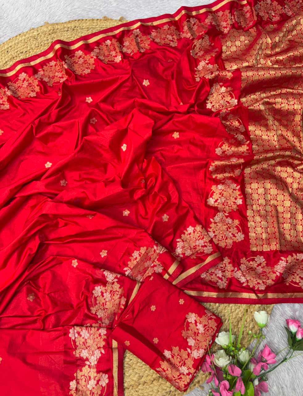 Aaradhya Dola Silk Saree