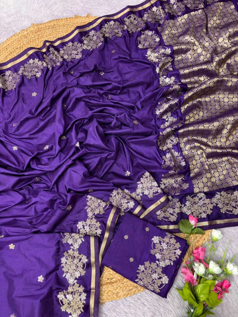 Aaradhya Dola Silk Saree