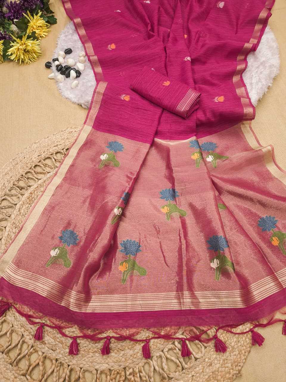 Anahita Pure Linen Designer Saree