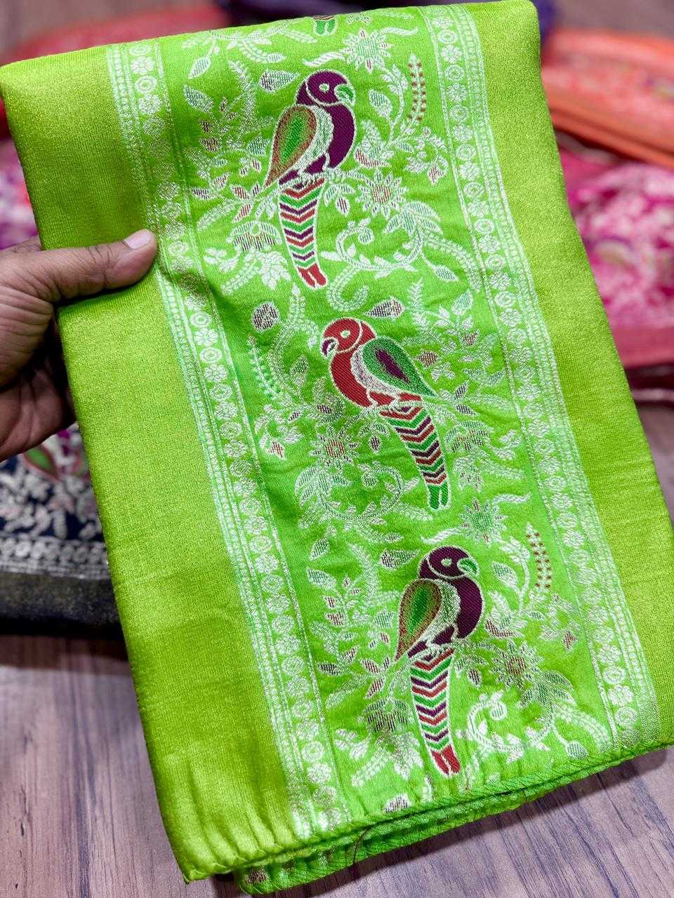 Janhvi Russian Silk Soft Saree