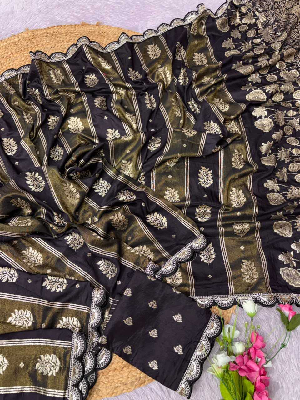 Kajal Russian Silk Soft Saree
