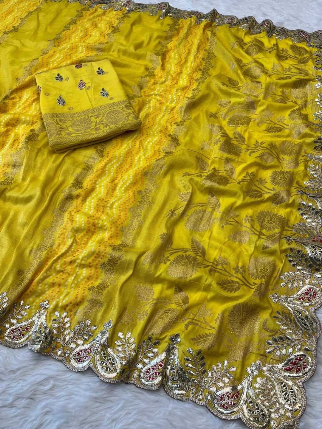 Mannat Russian Silk Soft Saree