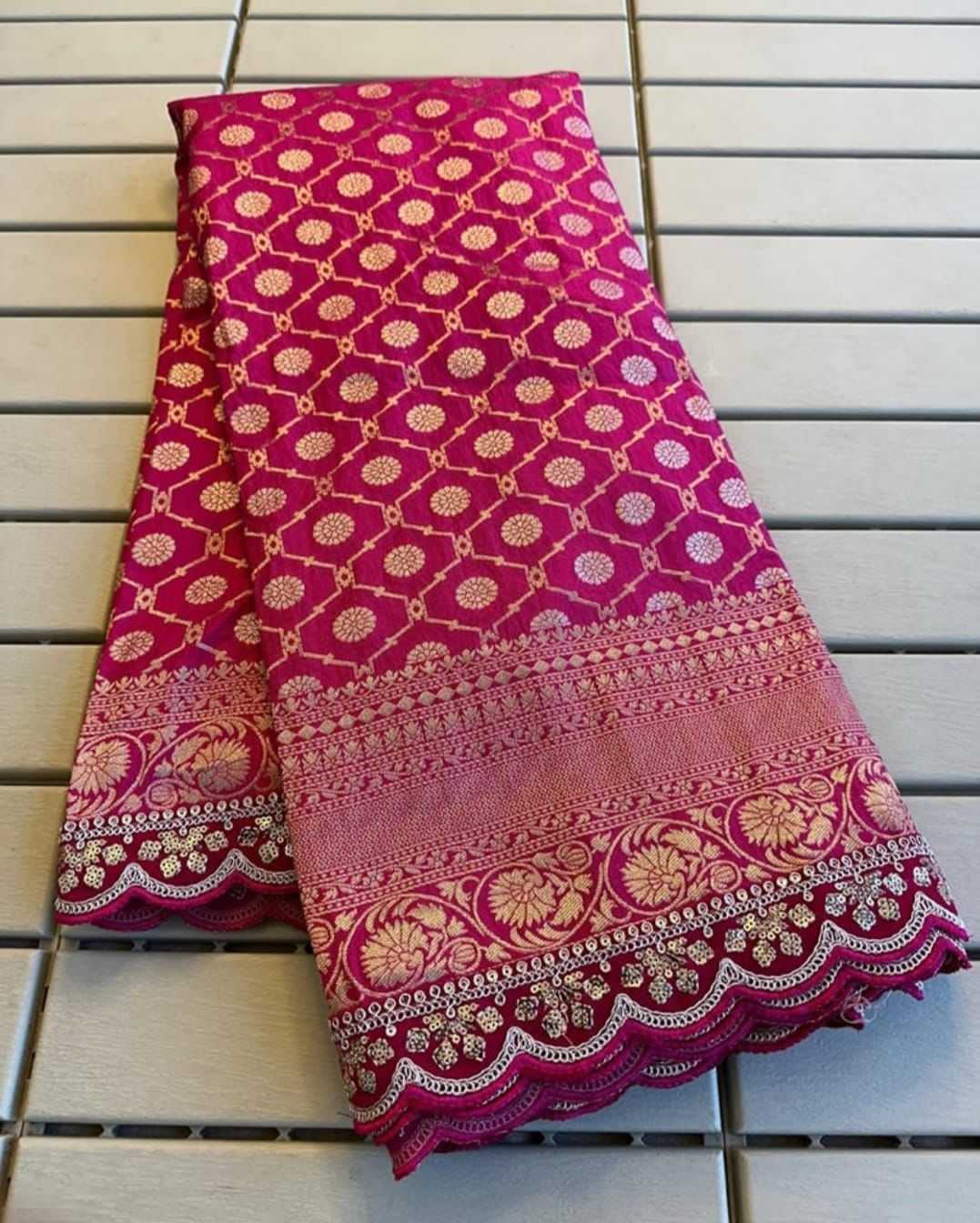 Purvi Crepe Silk Soft Saree