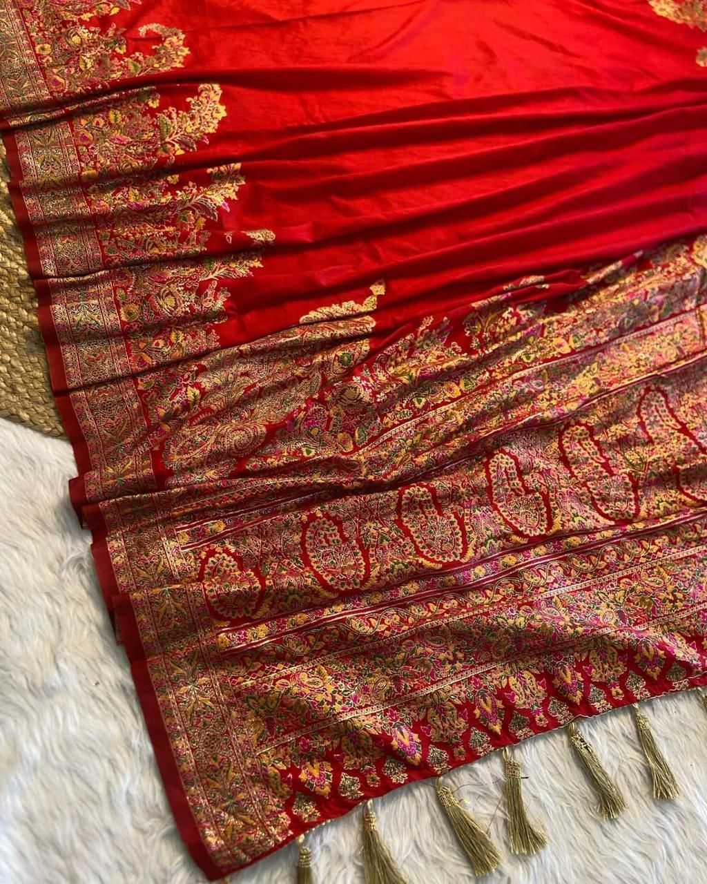 Rabina Pure Pashmina Zari Border Silk Saree