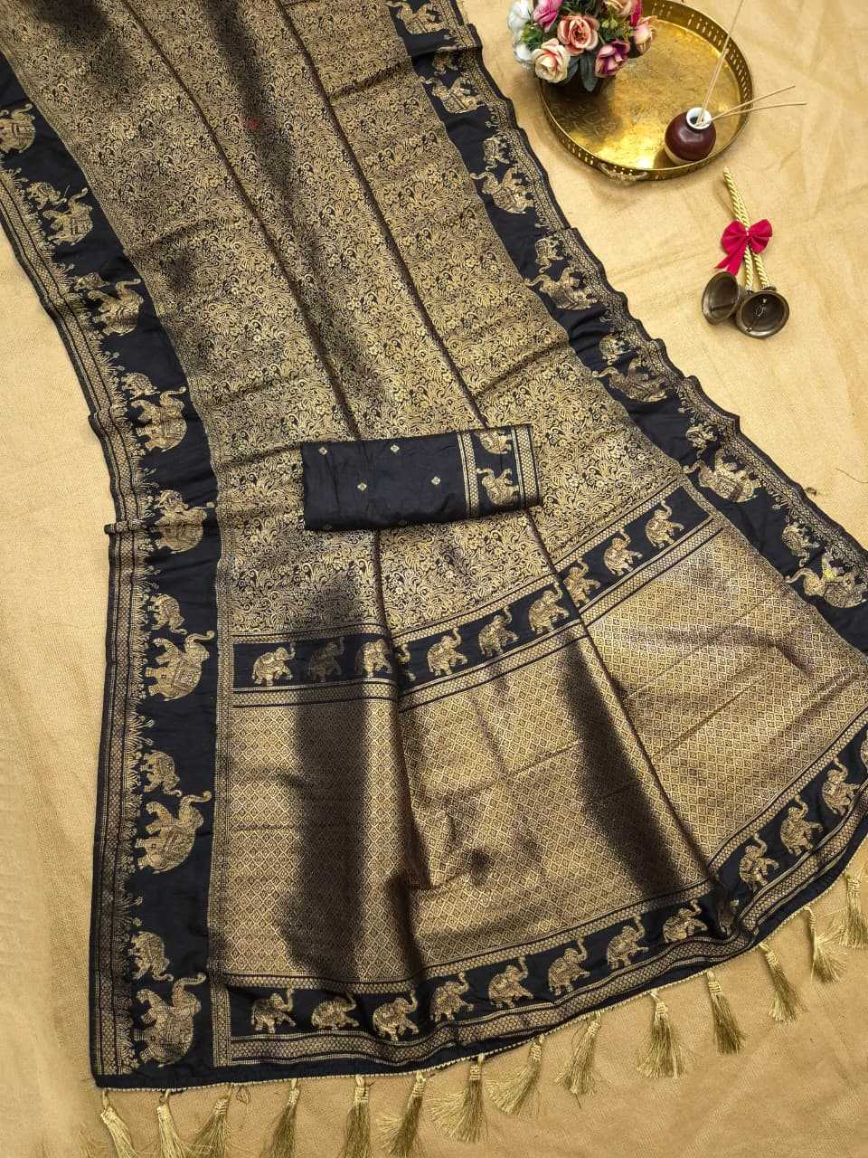 Roshni Khadi Silk Saree