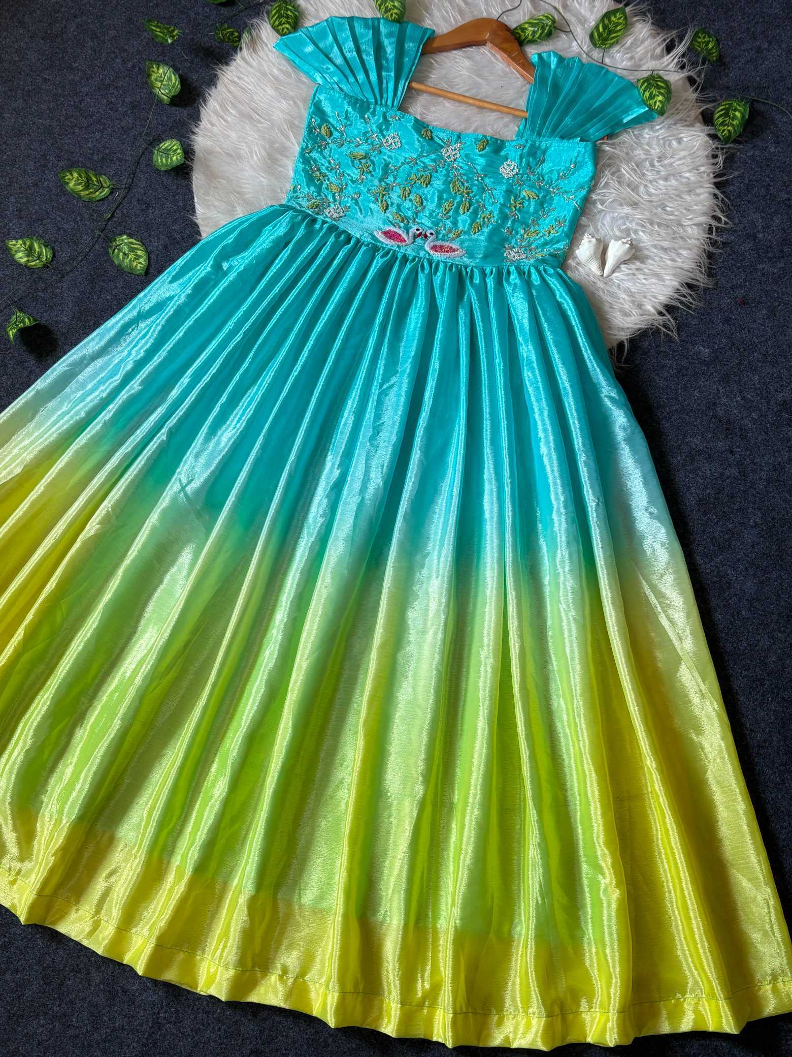 Chinon Fancy Gown