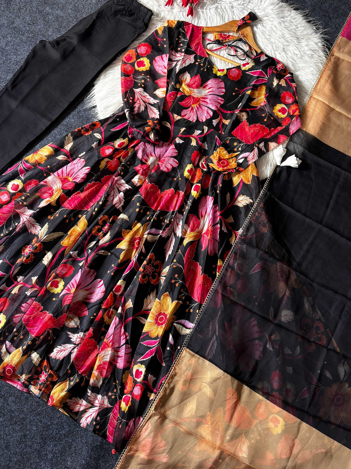 Tabby Silk Organza Printed Suit 139