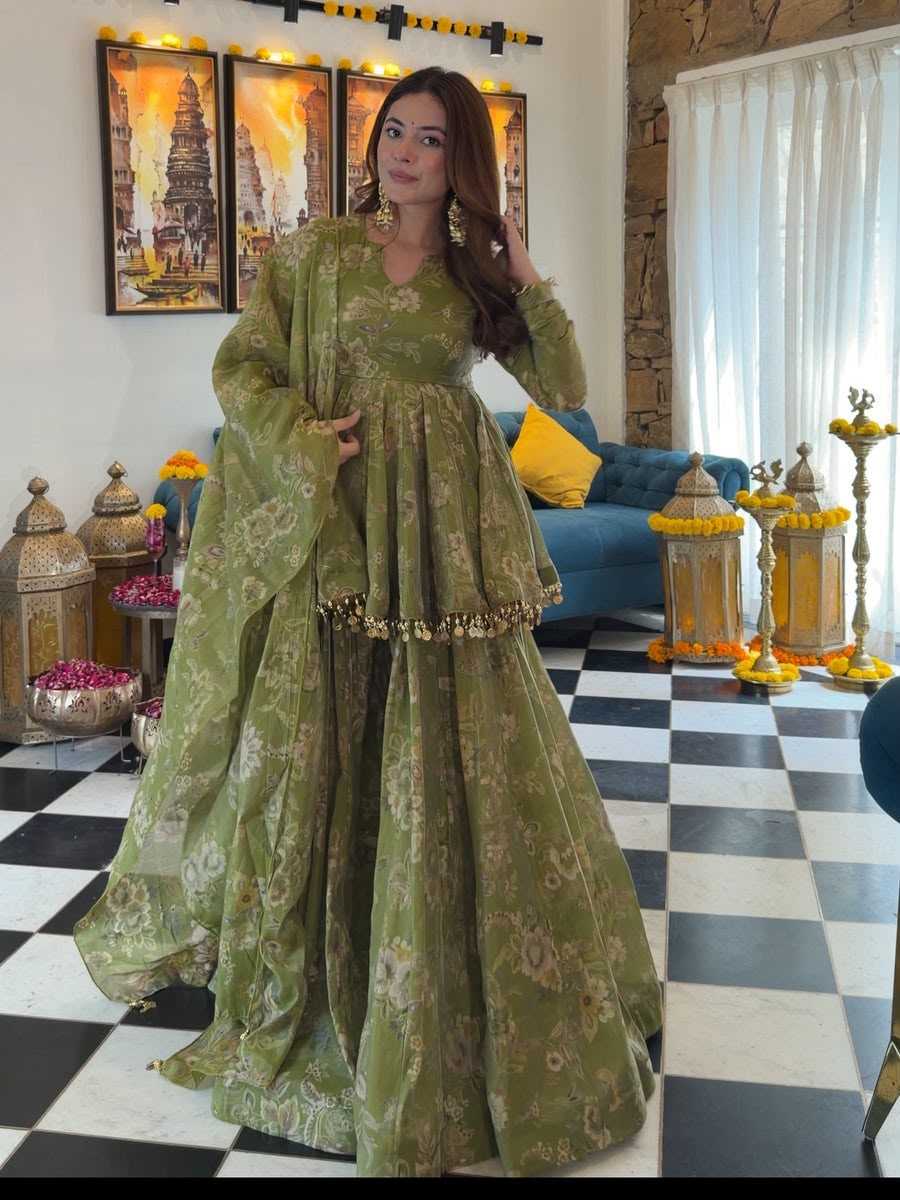 Tabby Silk Organza Printed Suit 140