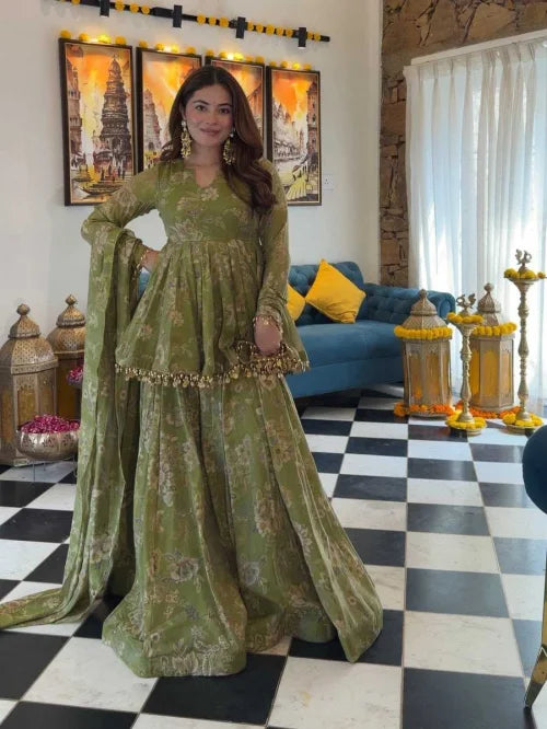Tabby Silk Organza Printed Suit 140