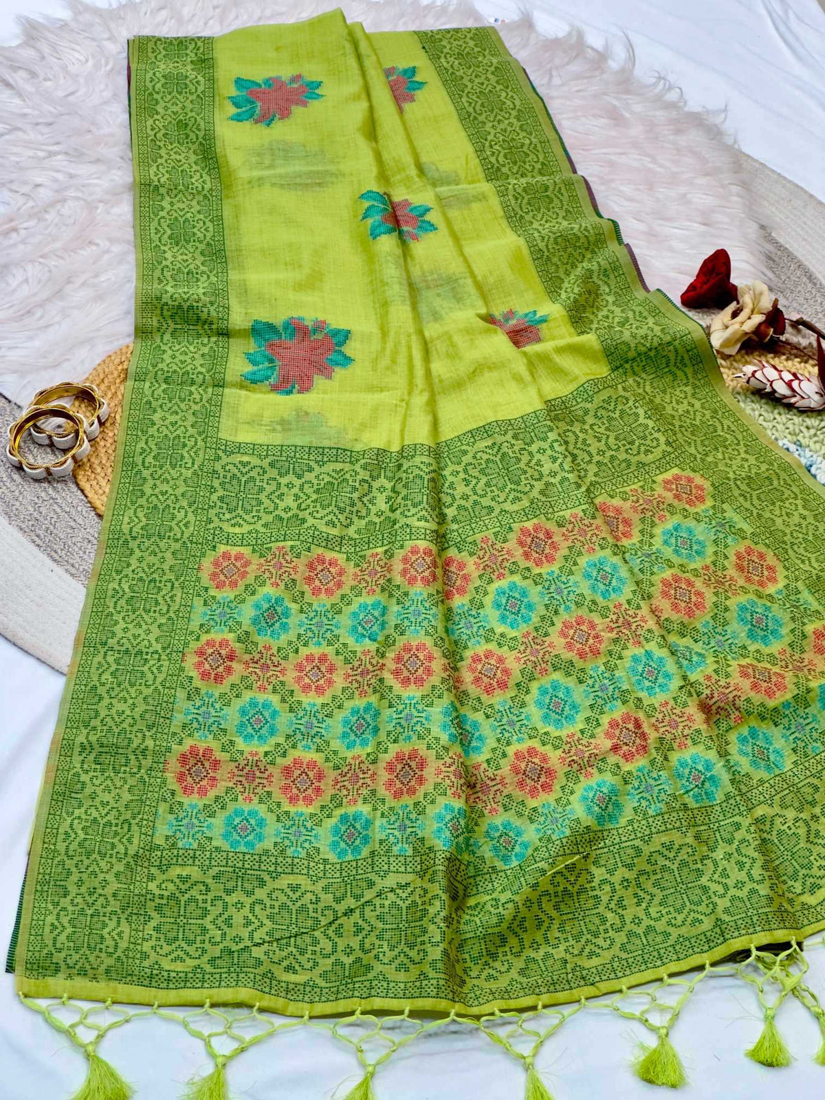 Aaral Cotton Traditional Saree