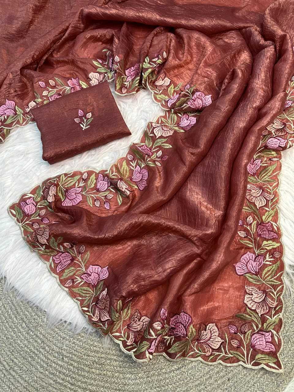 Amoli Soft Gold Crush Designer Saree