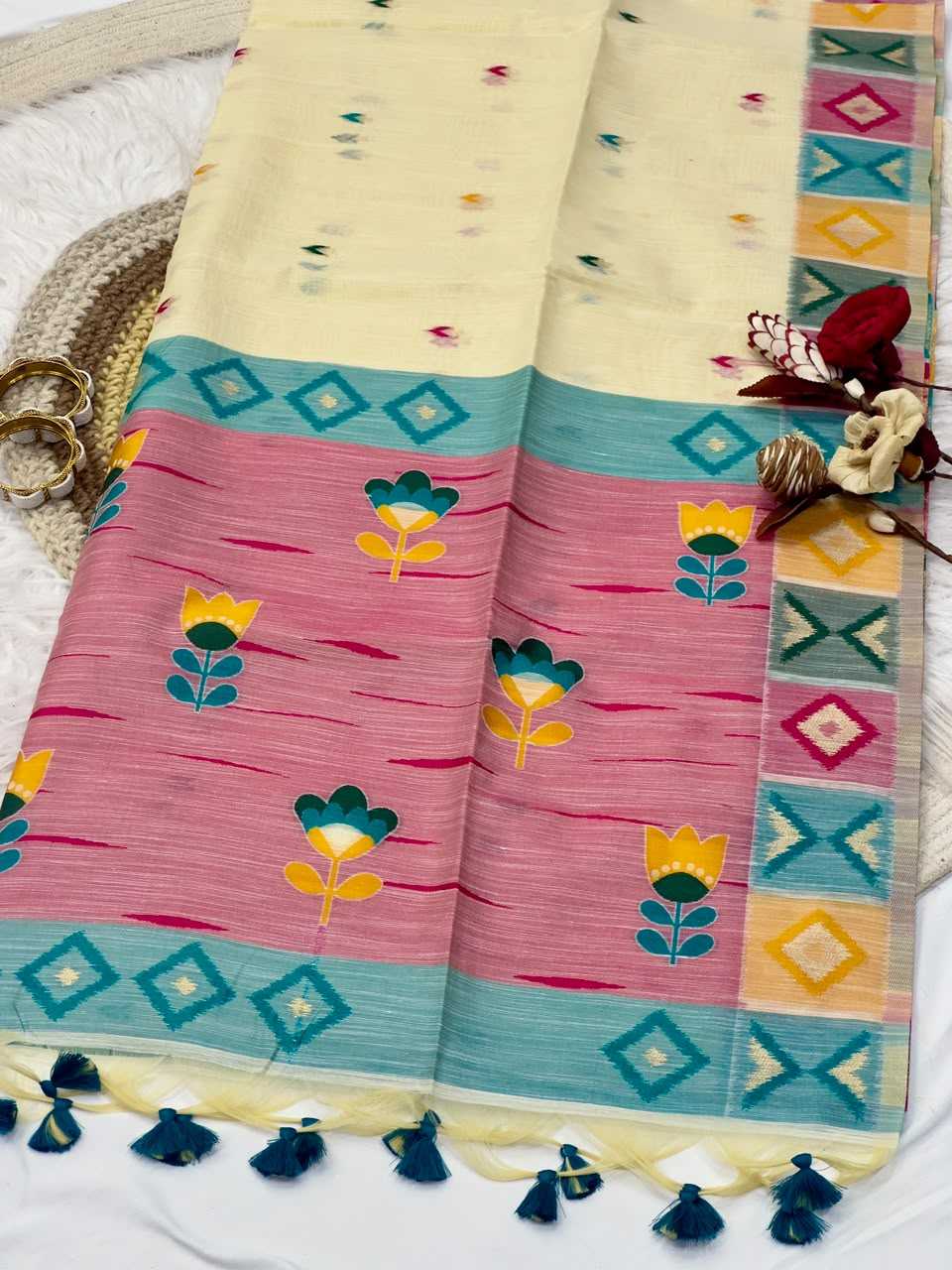 Chhavi Soft Jamdani Traditional Saree