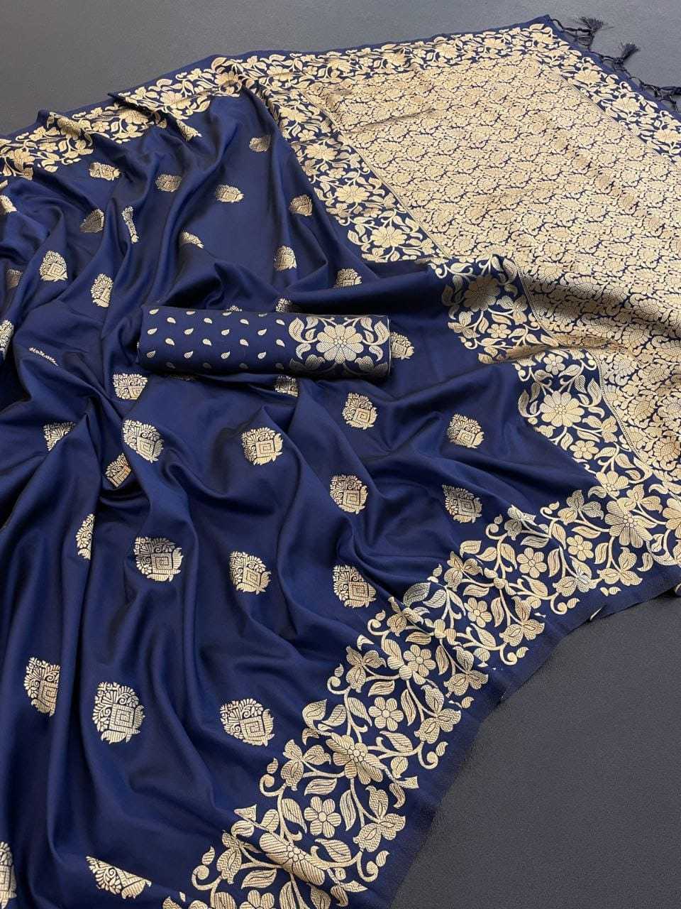 Saanvi Banarasi Soft Silk Saree