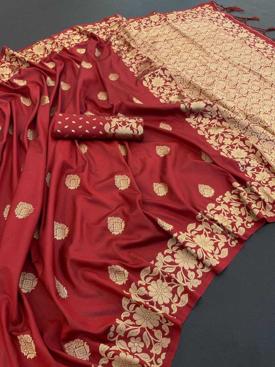 Saanvi Banarasi Soft Silk Saree