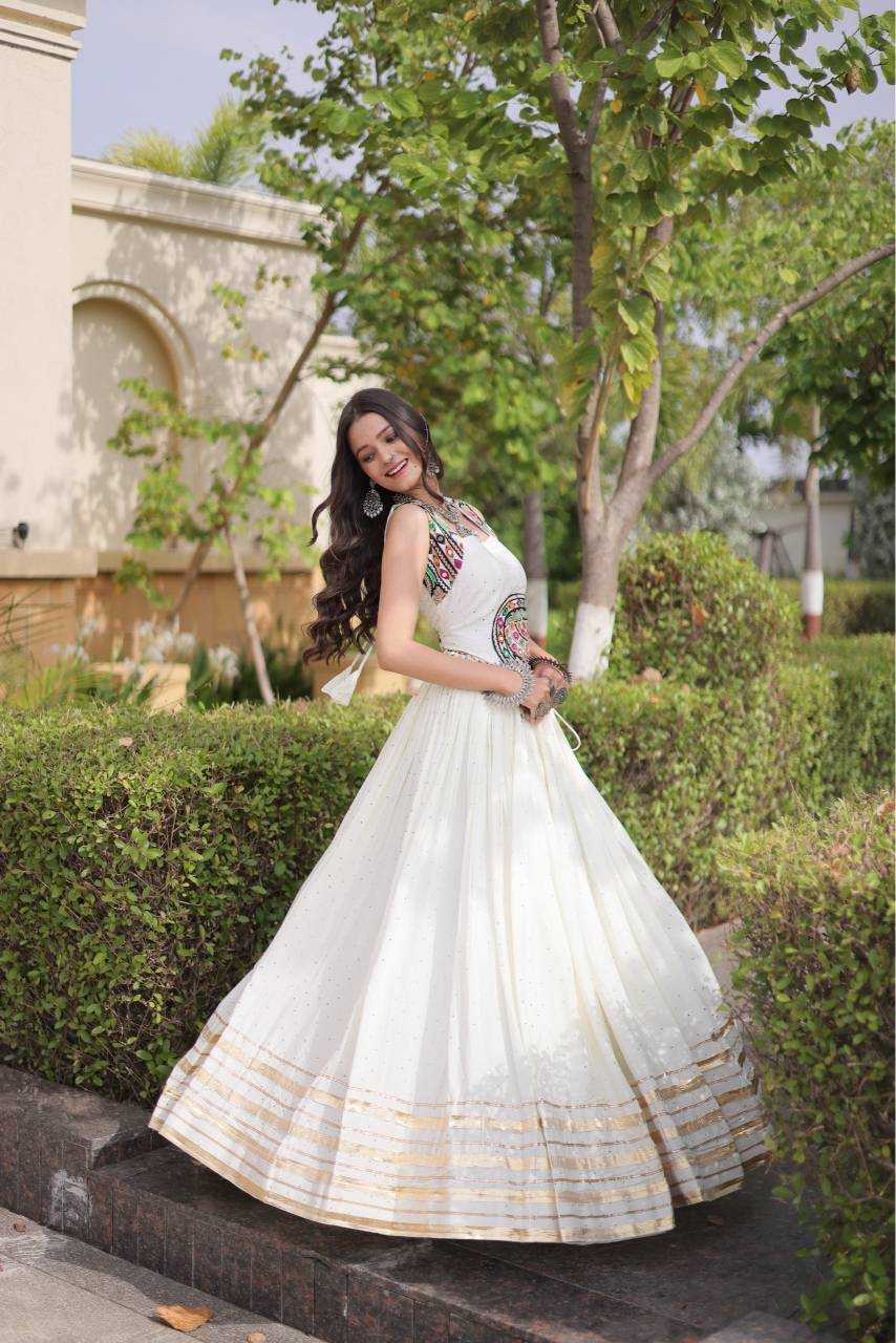 Rayon Designer Lehenga in Morpich