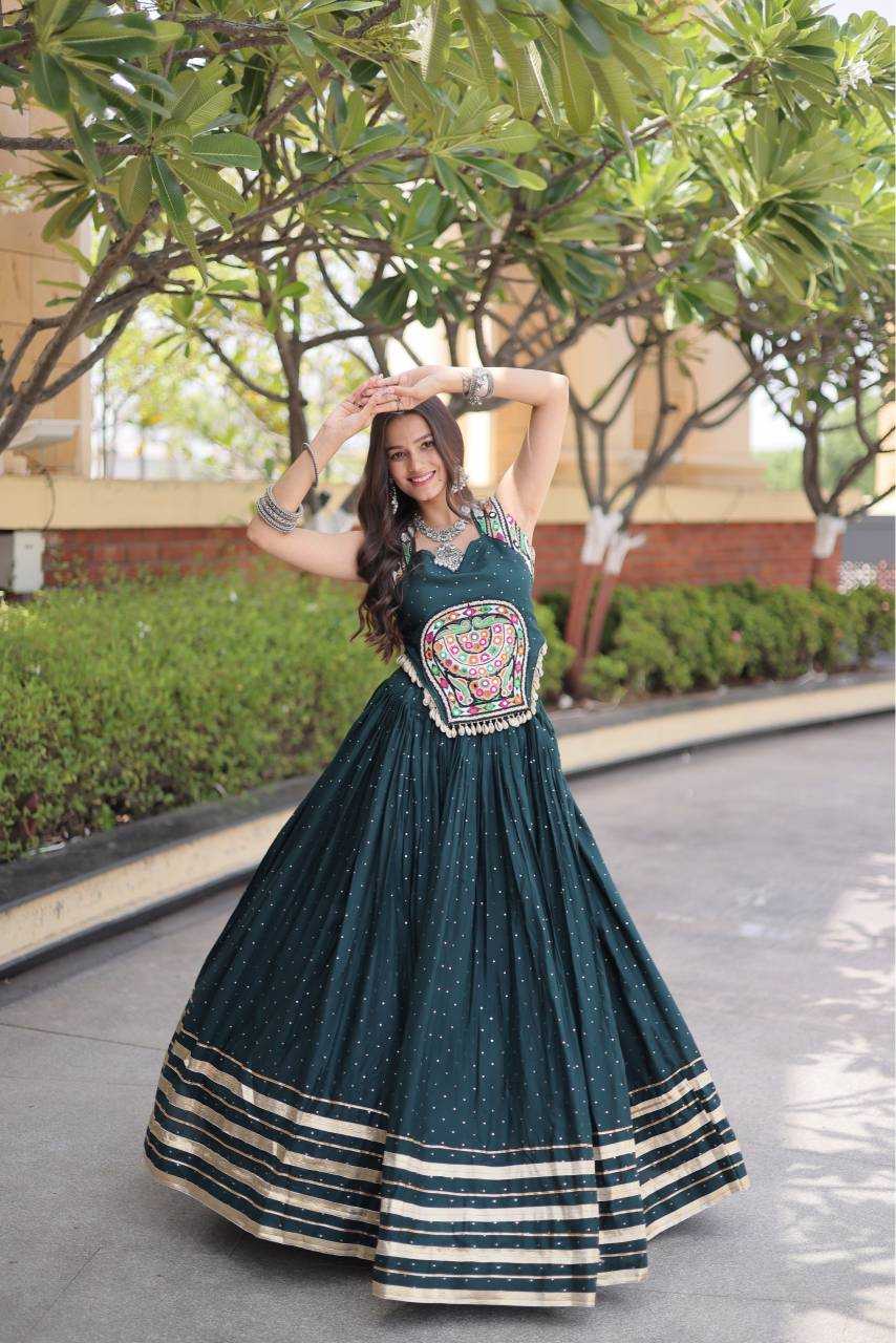 Rayon Designer Lehenga in Morpich