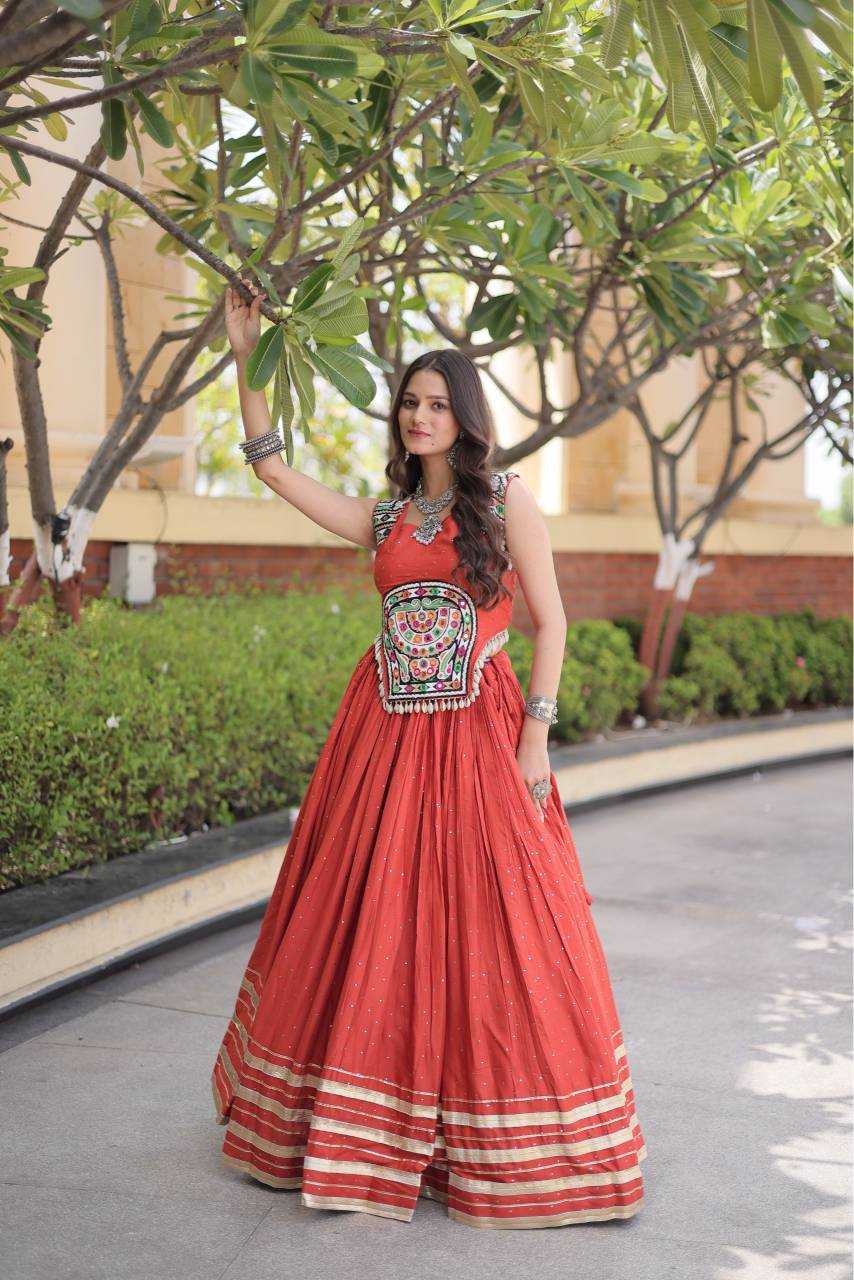 Rayon Designer Lehenga in Morpich