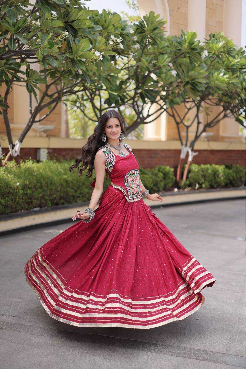 Rayon Designer Lehenga in Morpich