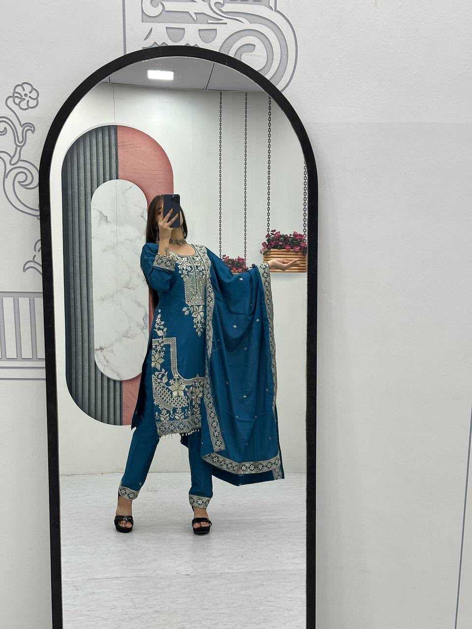 Embroidery Suit