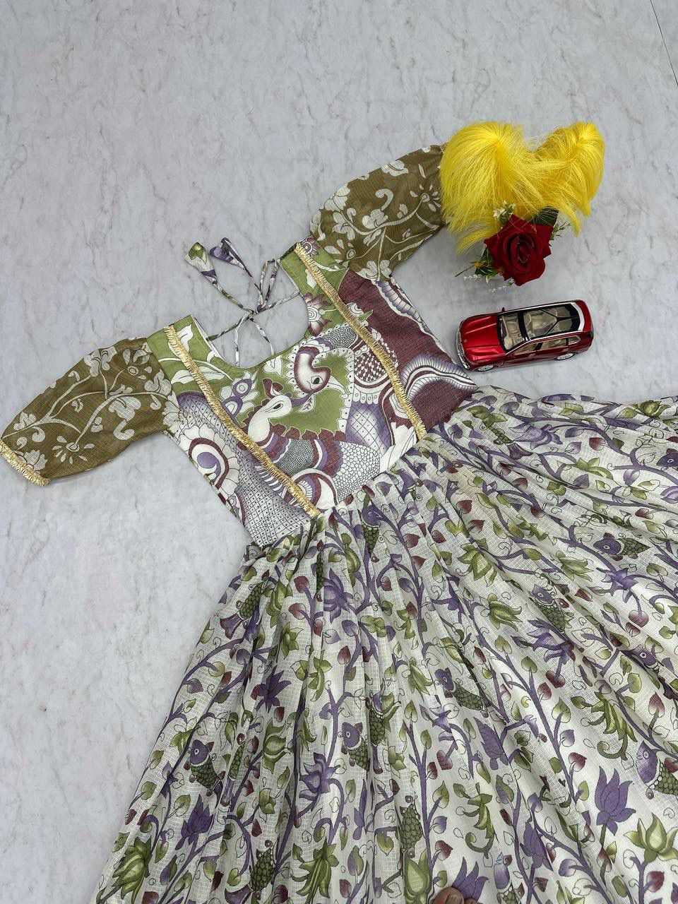Kota Checks Printed Gown