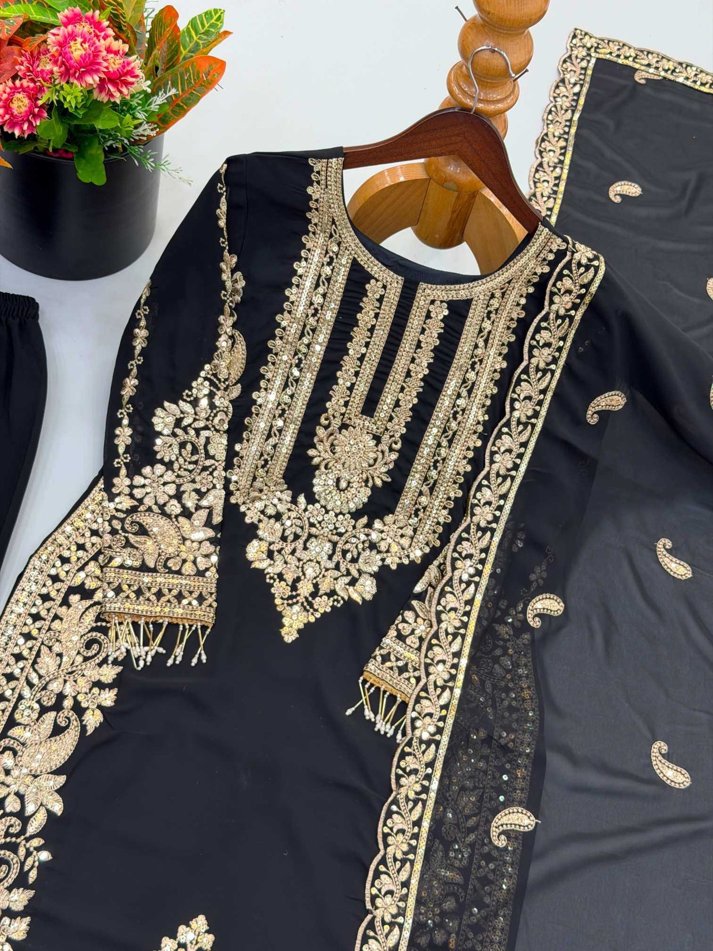 Embroidery Suit