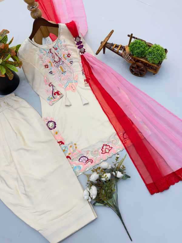 Satin Embroidery Suit 1714