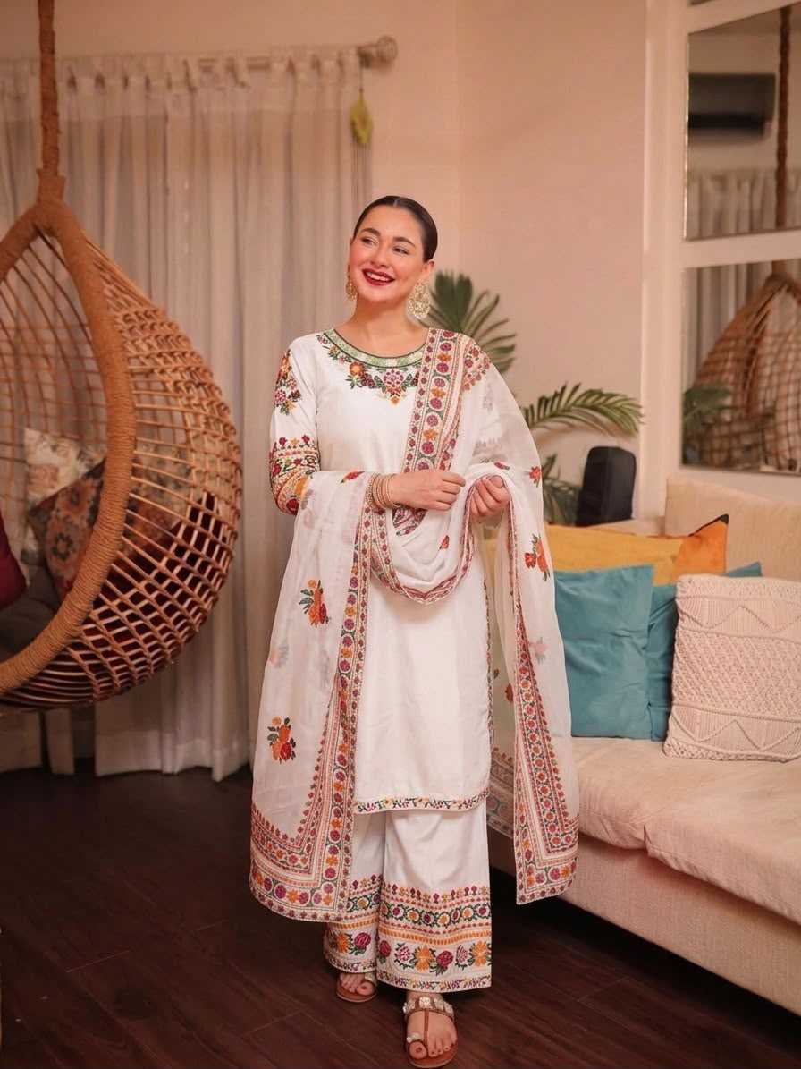Embroidery Suit