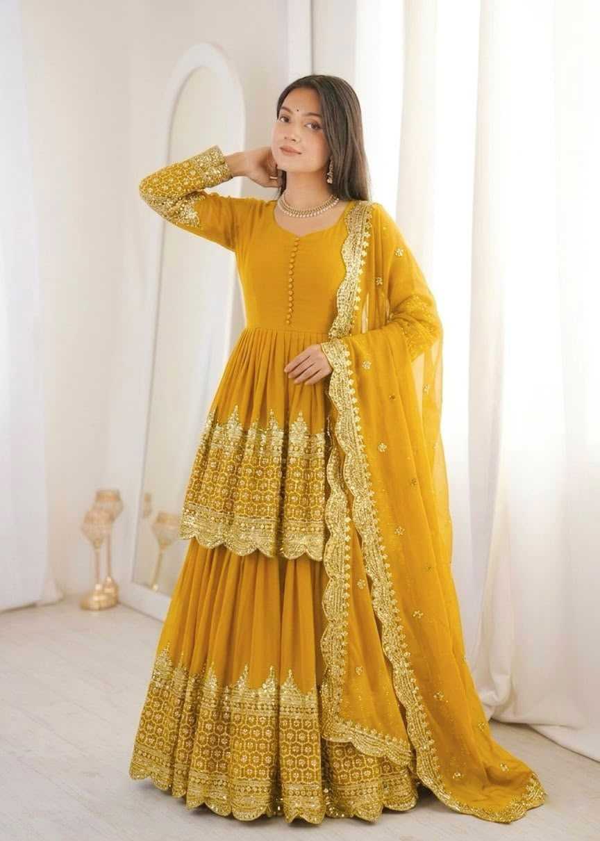 Embroidery Suit