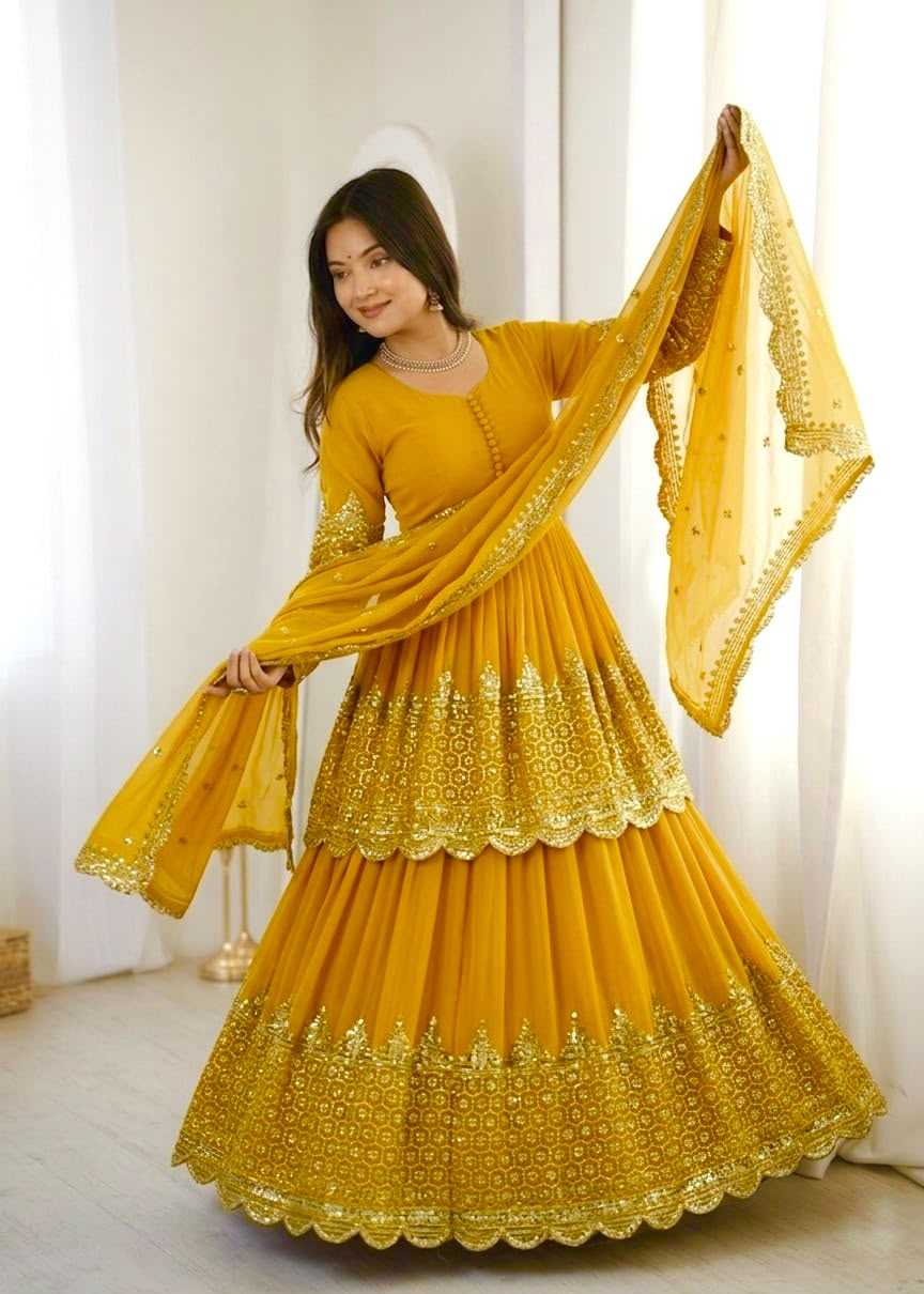 Embroidery Suit