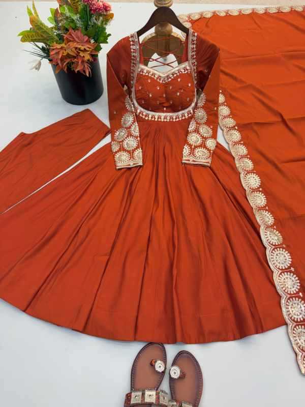 Heavy Roman Silk Embroidery Gown in Pink
