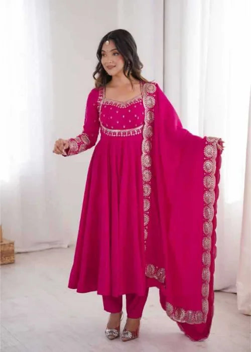 Heavy Roman Silk Embroidery Gown in Pink