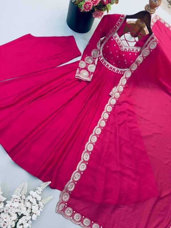 Heavy Roman Silk Embroidery Gown in Pink