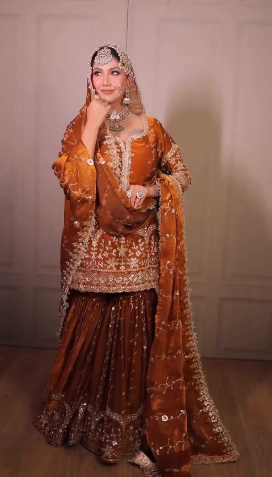 Embroidery Suit