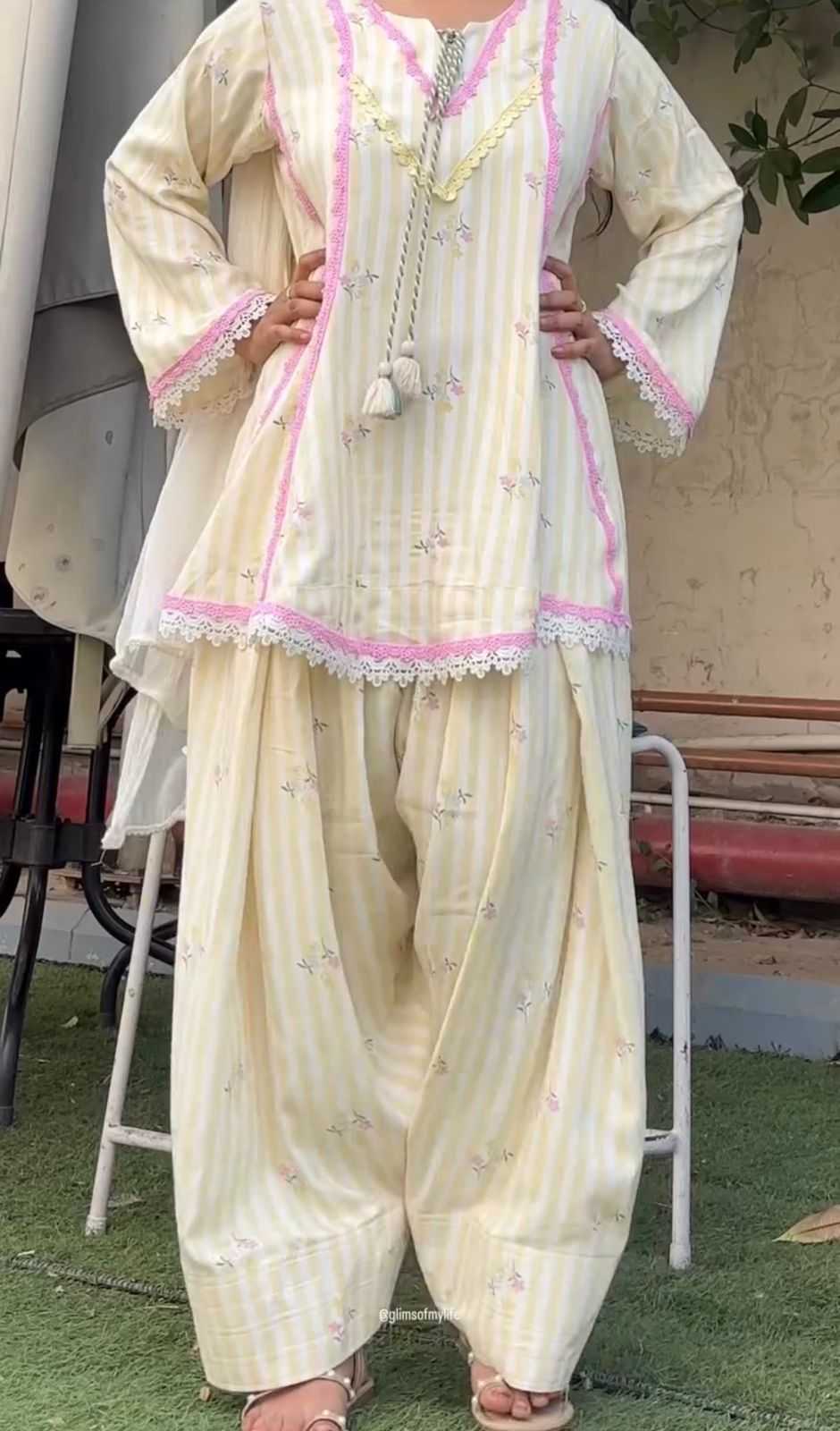 Crepe Ladies Suit