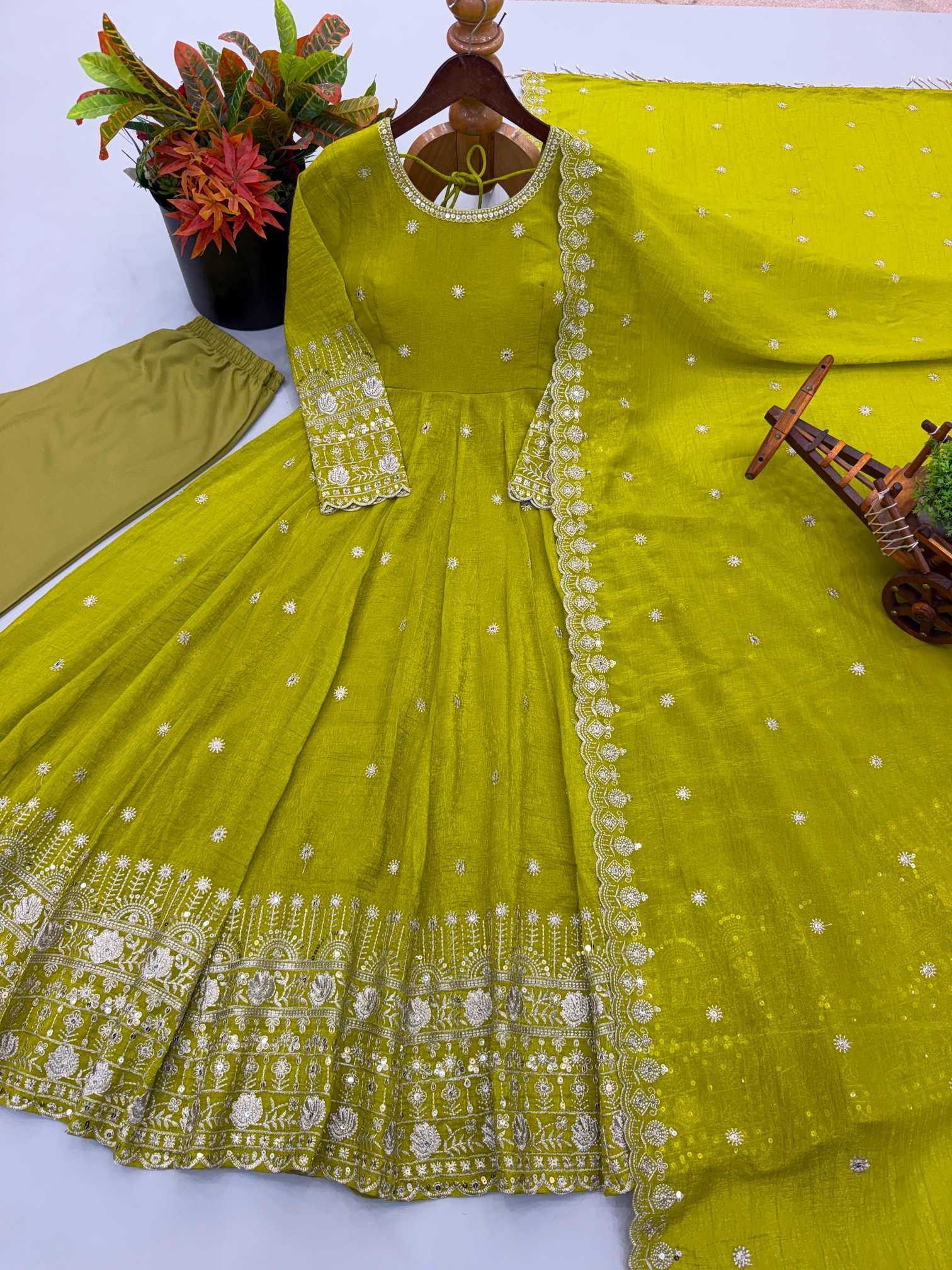 Crush Silk Embroidery Gown