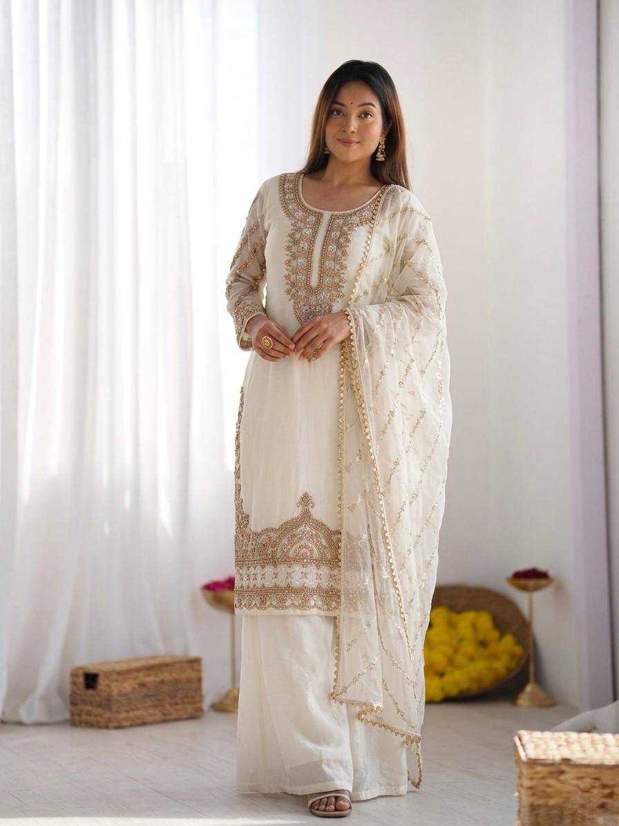 Fendy Embroidery Suit
