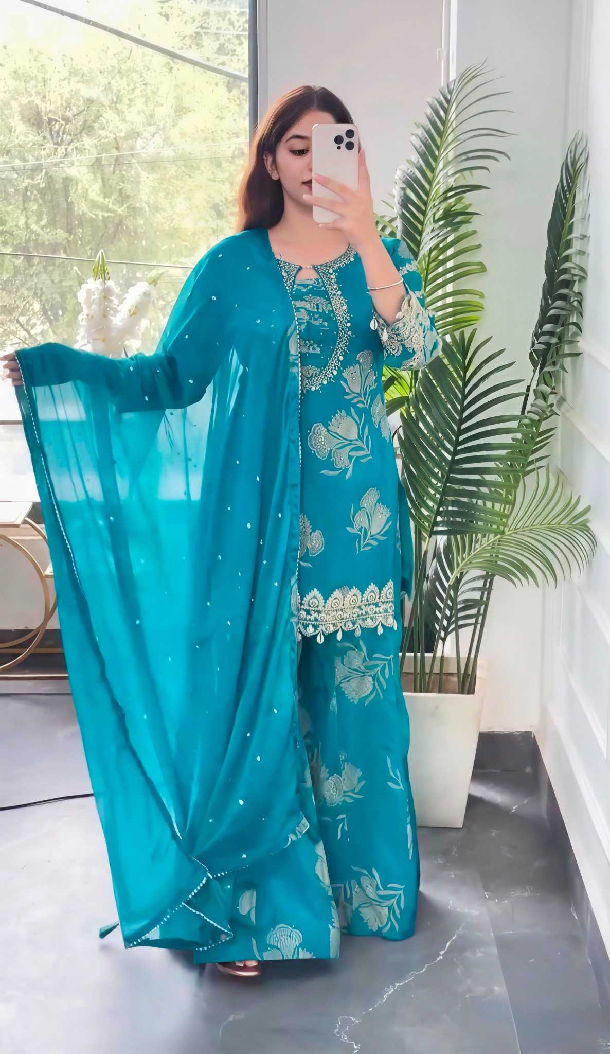 Embroidery Suit