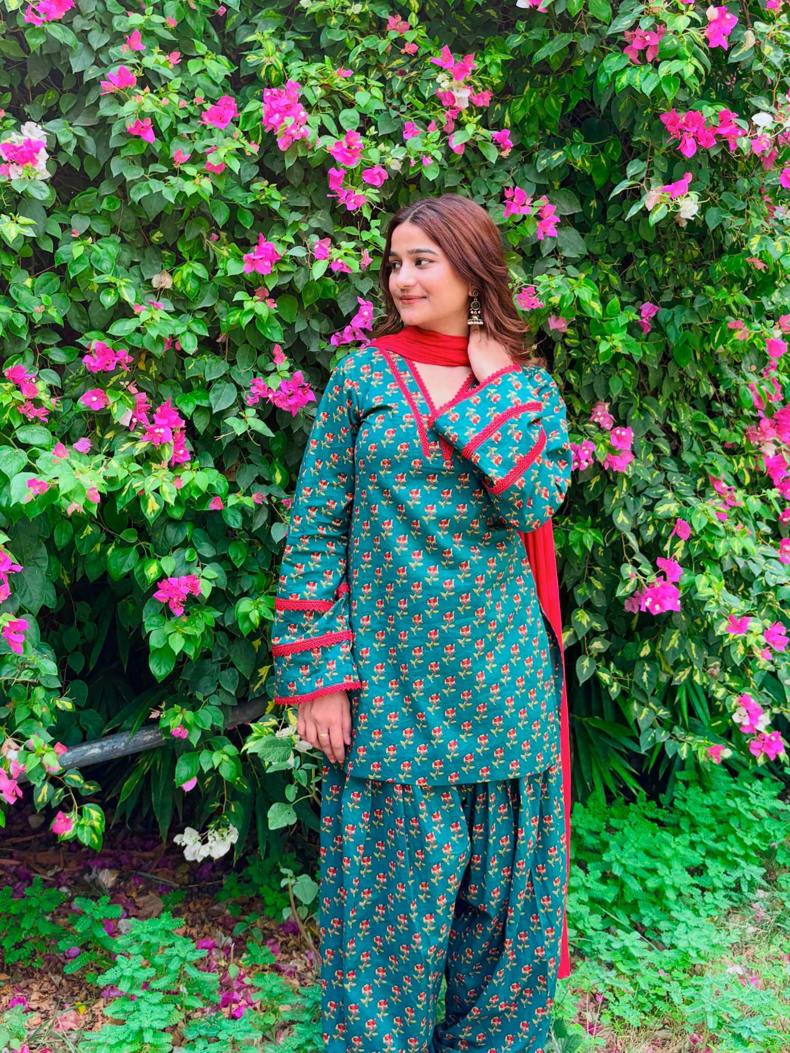 Crepe Ladies Suit
