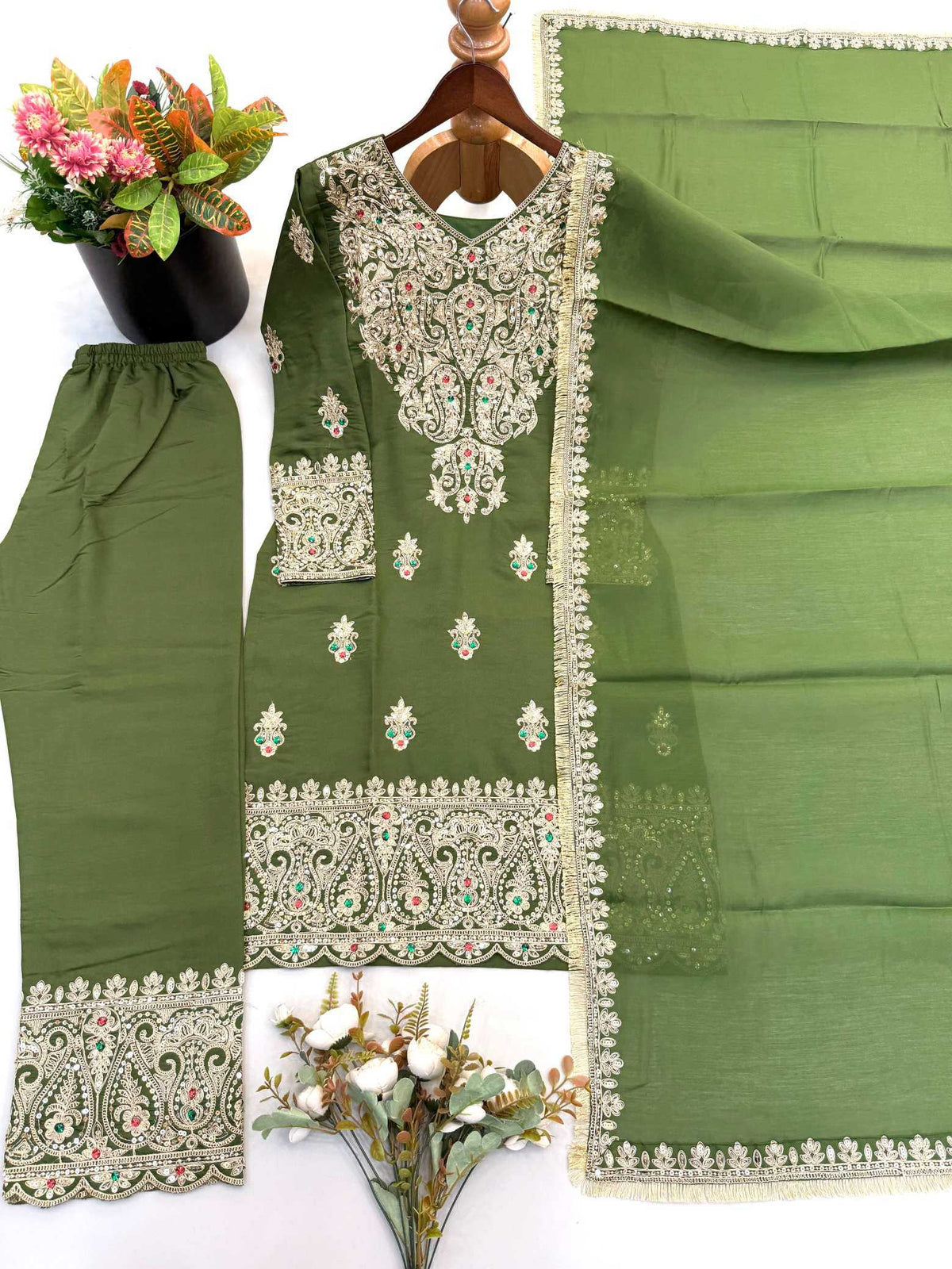 Heavy Roman Silk Embroidery Suit