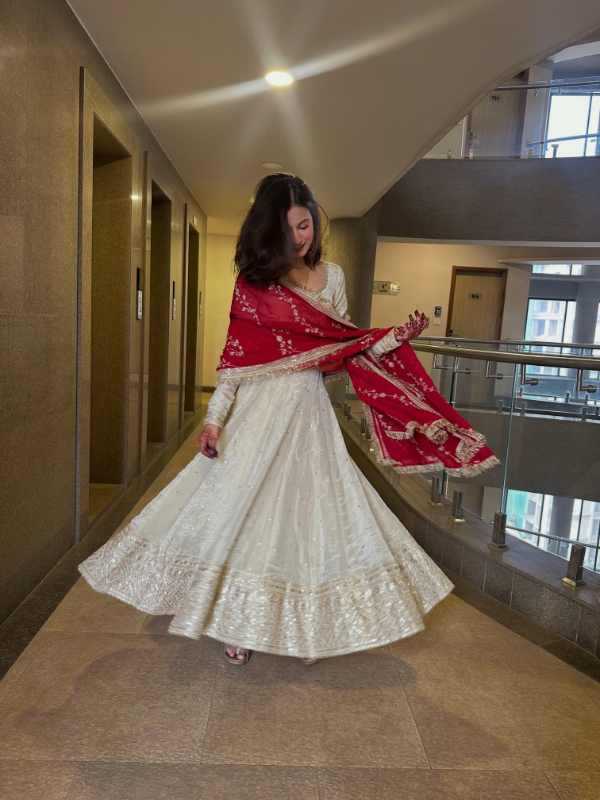 Heavy Chinnon Silk Embroidery Suit