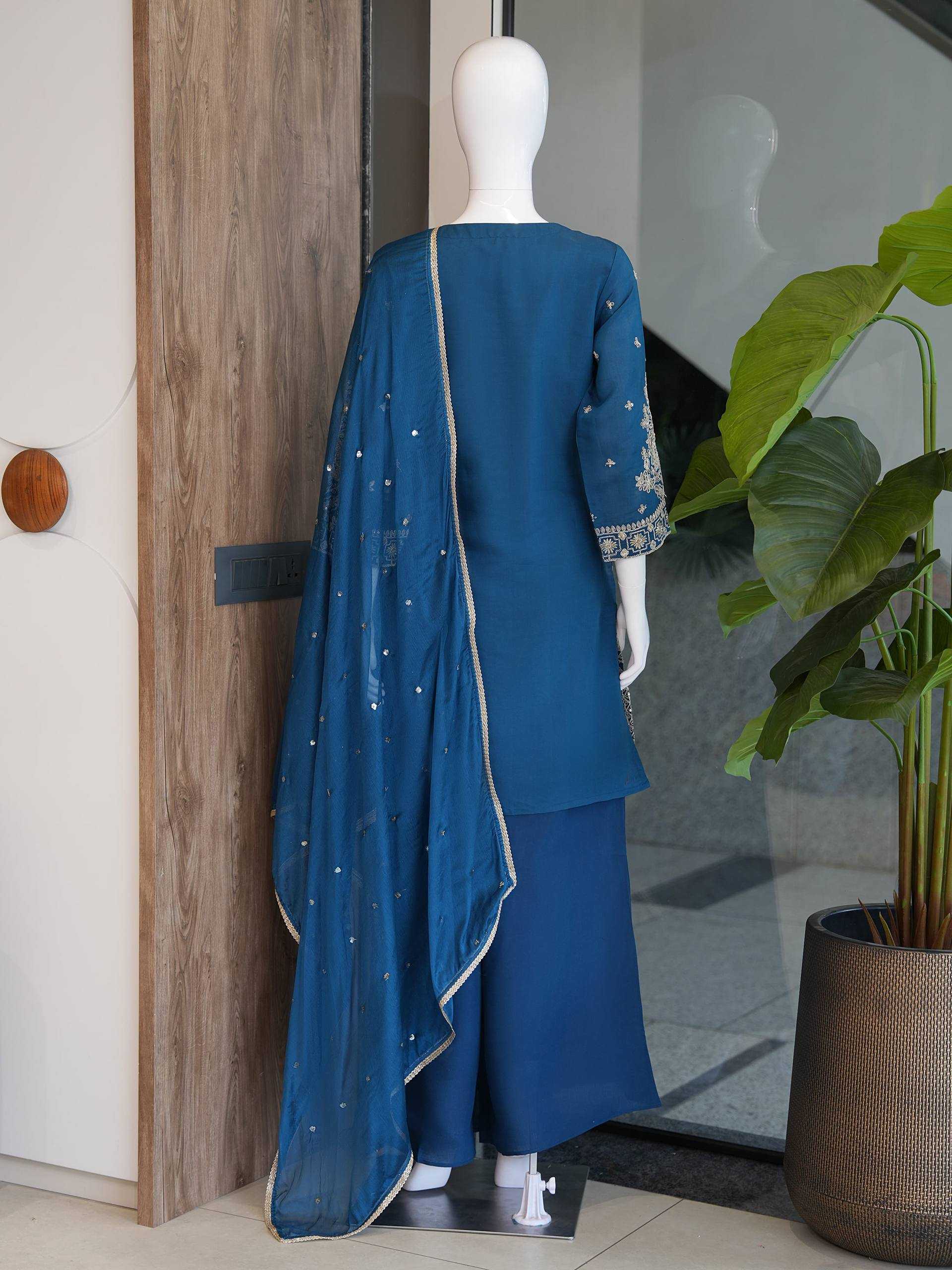 Heavy Roman Silk Embroidery Suit