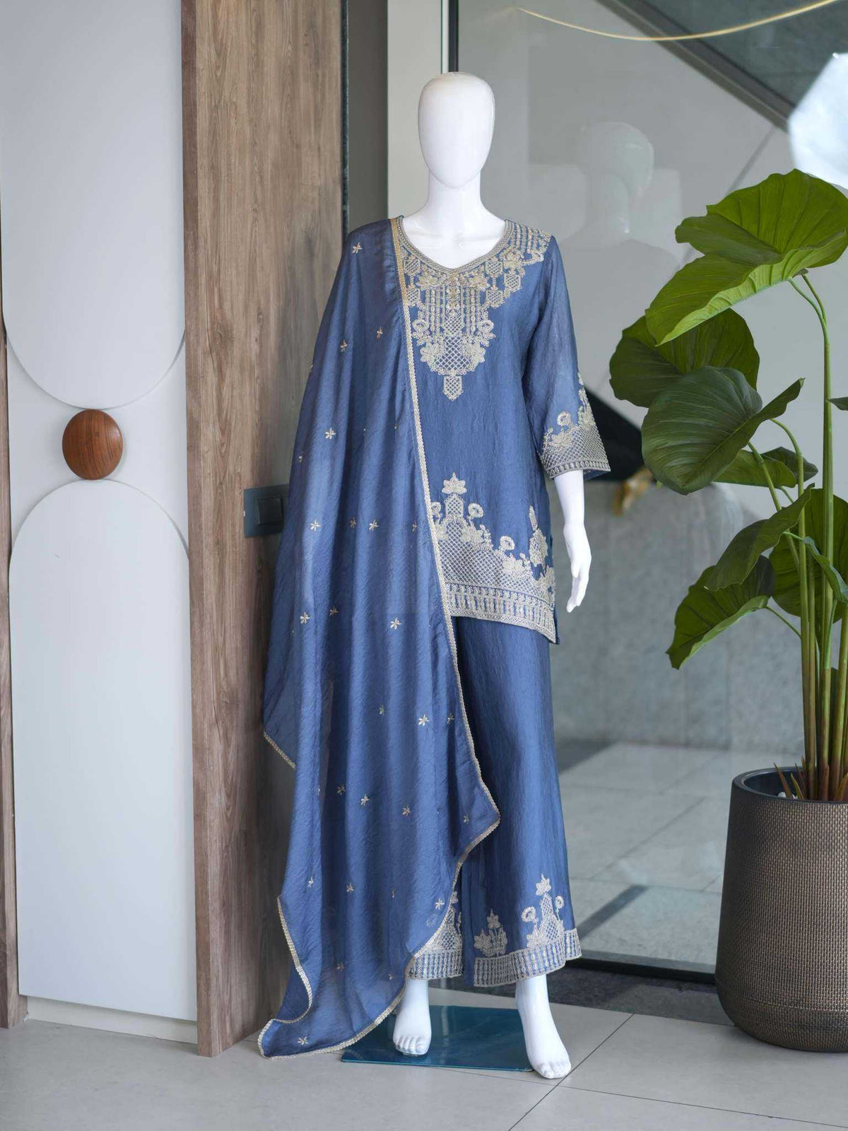 Rangoli Silk Embroidery Suit in Dark Green