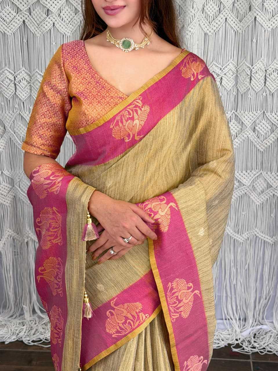 Hanshini Soft Cotton Silk Saree