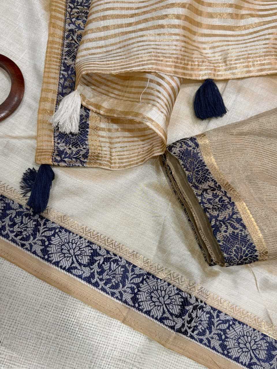 Kusum Cotton Zari Border Saree