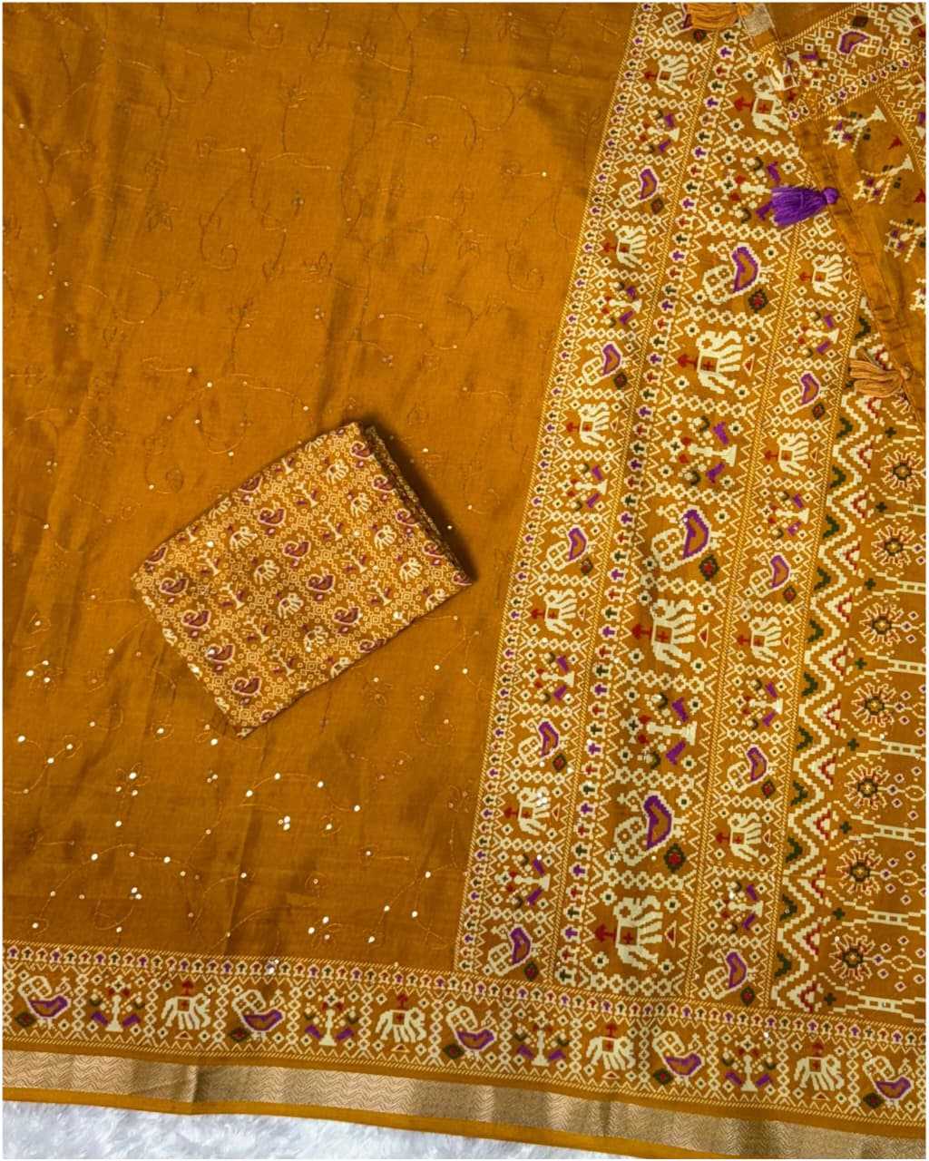 Neno Banana Cotton Ajrakh Saree