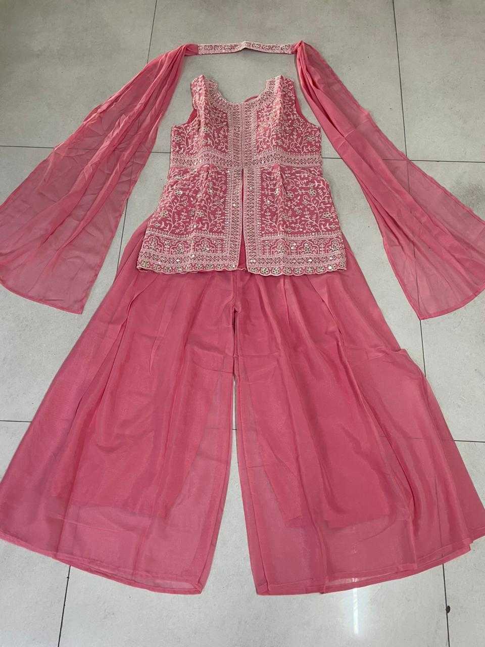 Embroidery Suit